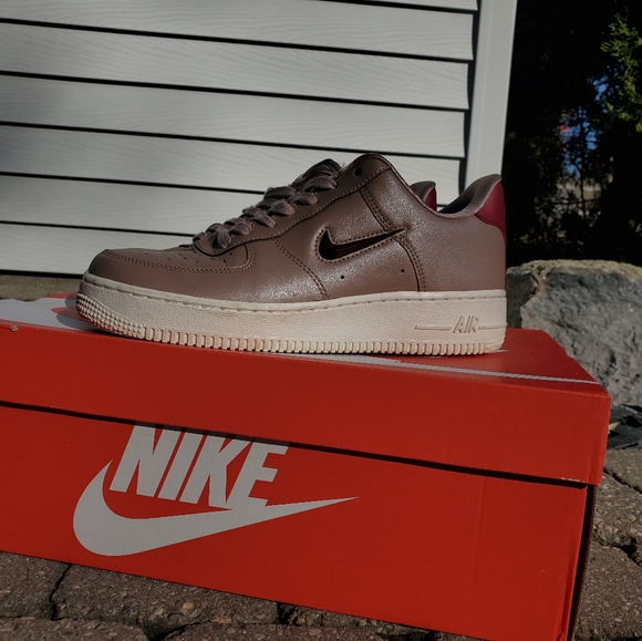 Shoes - Picture 3 of 6